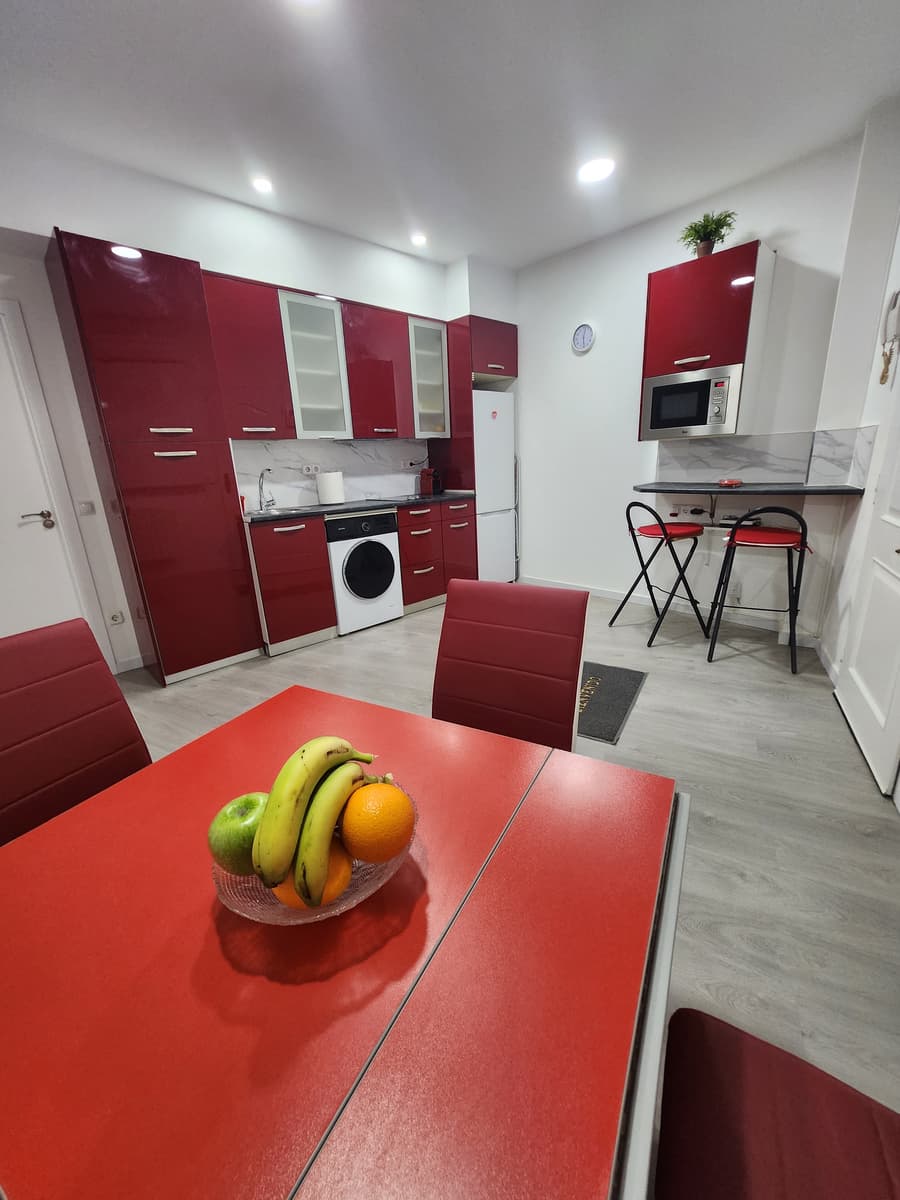 Ideal para eventos familiares o escapadas en grupo. Incluye un gimnasio privado