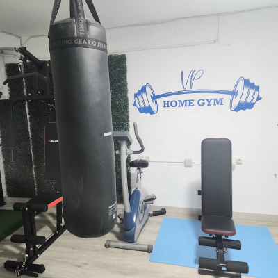 Piso con gimnasio cerca del transporte público en Madrid | Apartment with gym near public transport in Madrid