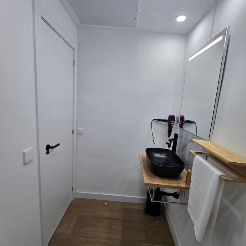 Apartamento económico con garaje en Madrid | Affordable apartment with garage in Madrid.