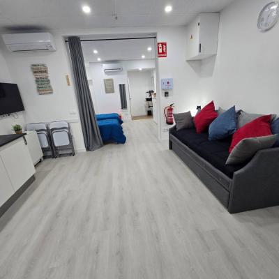  Alojamiento con plaza de garaje Madrid sur | Accommodation with parking space in southern Madrid.